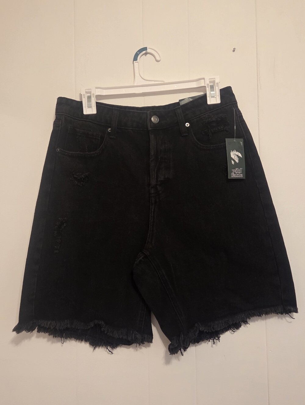 NWT wild fable Black High-Rise Frayed Hem Bermuda  Jean Shorts